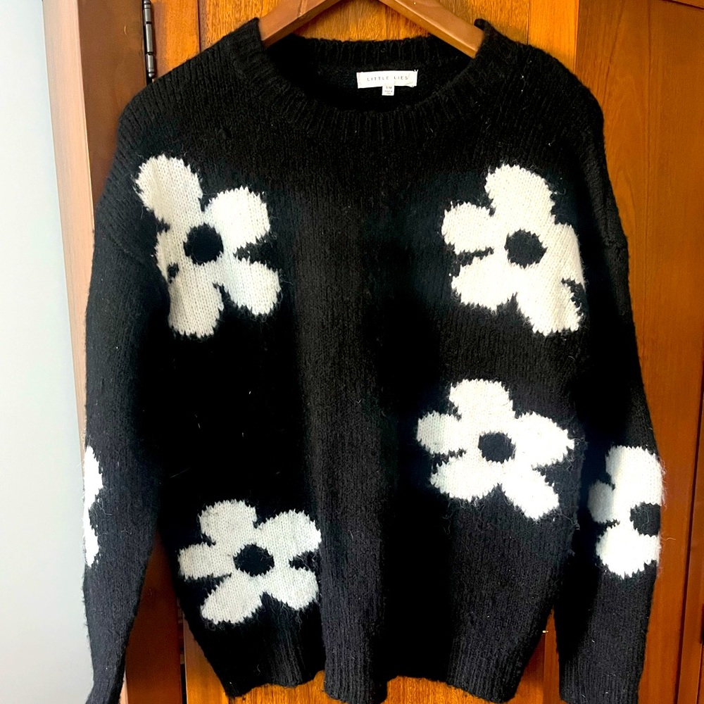 Little Lies Black and White Daisy Sweater